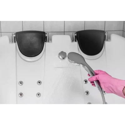 Whirlpool reinigen: Welche Mittel sind geeignet? - Whirlpool reinigen: Welche Mittel sind geeignet?